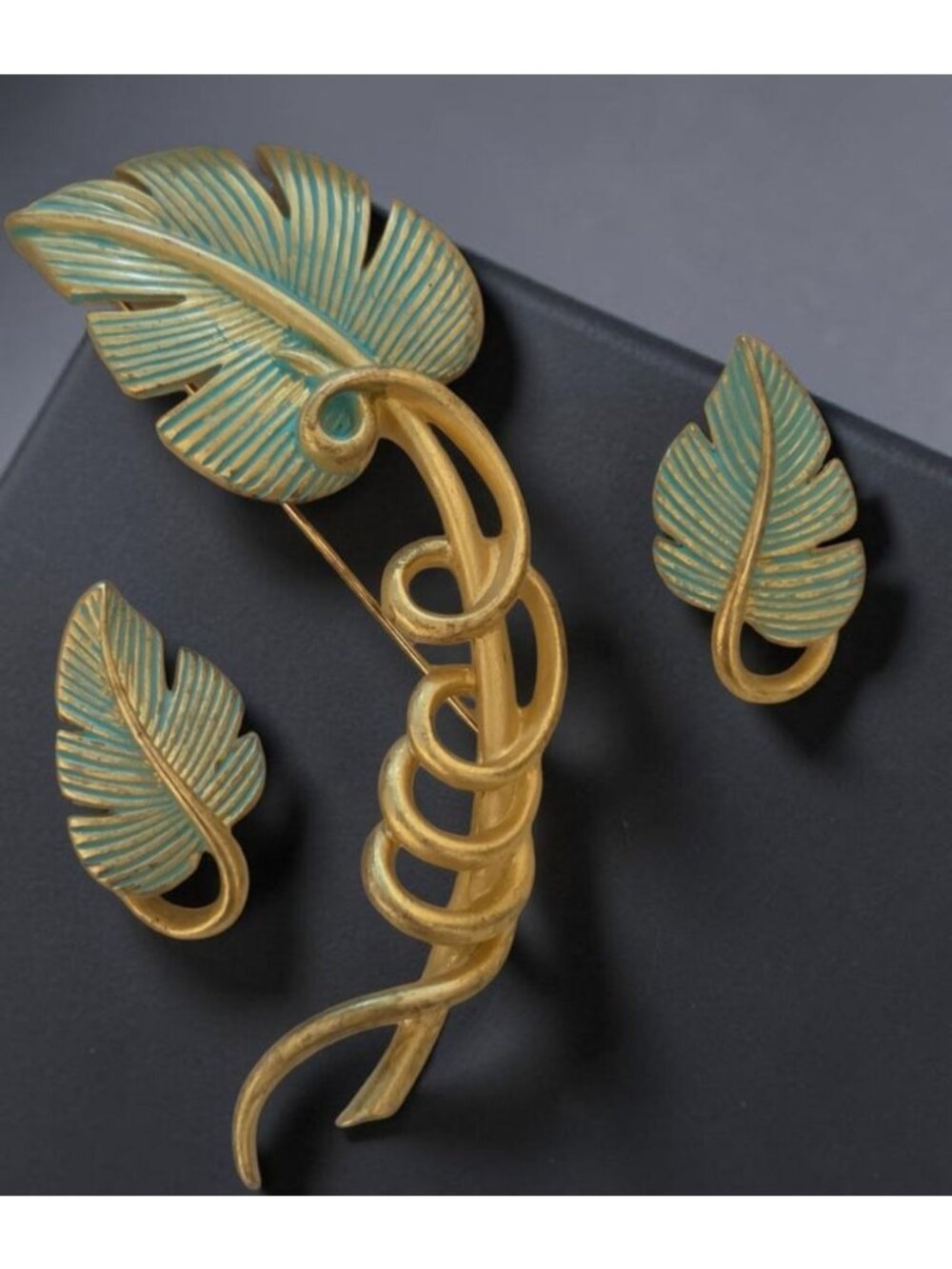 Vintage Givenchy Bird of Paradise Parure Set Leaf Brooch & Clip On Earrings